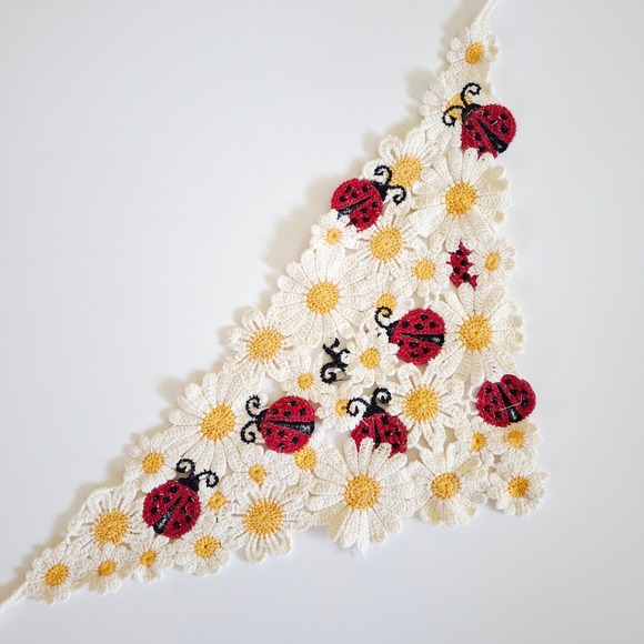 Handmade Crochet Daisy Ladybug Triangle Bandana Boho Festival Cottagecore Hippie - Picture 5 of 7